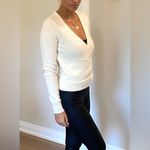 The Limited NICE PRETTY  sweater top💖🌷💗 Photo 1