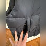 Gap  Black Hooded Quilted Puffer Vest Size Medium Photo 3