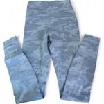 Lululemon Grey camo  leggings. size 4. one minor flaw. see photo. Photo 0