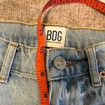 BDG Urban outfitters  mid-rise essential short size 26 light wash cut off Photo 5