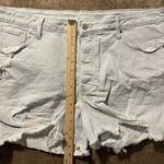 Old Navy  Shorts Womens 18 Plus OG Straight High Rise Light Wash Distressed Denim Photo 6