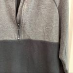 G H Bass & Co quarter zip pullover gray & black‎ Photo 1