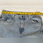 LIONESS  straight leg‎ jeans, faded blue, split at ankle. Size Medium Photo 4