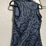 Nike Dri-FIT Victory
Women's Sleeveless Printed Golf Polo Photo 8