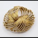 Monet Vintage Cordilia spray Gold tone Brooch textured waterfall 2” Eclectic Grandpa Photo 7