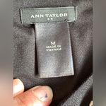 Ann Taylor  Black & White Floral Print Key Hole Button In Back Sz M With Lining Photo 5