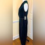 Vince Camuto Emerald Green Crushed Velvet V-Neck Sleeveless Jumpsuit Sz 14 NWT Photo 4