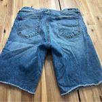 Kut From The Kloth  Denim Bermuda Shorts Raw Hem Size 8 Photo 5