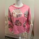 Boutique Gingerbread House Holiday Sweatshirt Pink Size L Photo 1