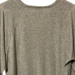 Aritzia  Wilfred gray long sleeve v neck high low shirt‎ XS Photo 5