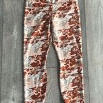 Nike  Dri-Fit Phantom Desert Camo Activewear High-Rise Leggings Size Medium. Photo 1