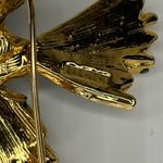 Source Unknown Vintage Bird on Branch Brooch Enamel Green Red Gold Tone Rhinestone Signed Photo 4