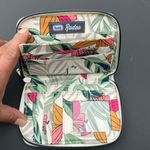 Lug Rodeo RFID Quilted Wallet with Floral Design Photo 4