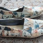 Toms X Disney Classic Printed Cinderella Canvas Shoe Blue 7 Photo 3