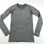 Lululemon Swiftly Tech Long Sleeve Shirt Grey Black Hawks Logo NHL Photo 0