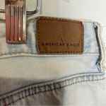 American Eagle Outfitters light wash mom jeans distressed women’s size 18 Photo 3