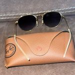 Ray-Ban Sunglasses Photo 2