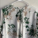 NYDJ  size L Pintuck Blouse Floral Print | Alicia Glen Photo 9