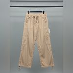 American Eagle Outfitters
Dreamy Drape Linen-Blend Baggy Wide-Leg Cargo Pant Photo 2