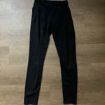 Aerie OFFLINE by Women's Black OG Legging Photo 1