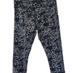 Zumba  Wear Aztec Print Black Gray Capri Leggings Size S Photo 2