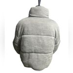Gap  Women's Light Gray Puffer Coat Photo 3