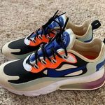 Nike Women’s Air Max 270 React Photo 0