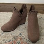 CL by Laundry Chinese Laundry wedge ankle boots Photo 3