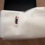 NEW IN BOX White Bridal Wedding Lace Floral Veil Photo 5