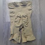 SKIMS NWOT Seamless Sculpt Mid Thigh Short Nude size Small Photo 4