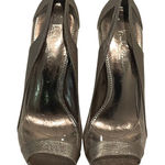 Nicole Miller NY Women's Peep Toe Heels Silver Metallic Acrylic Size 8.5 Photo 0