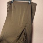 16Arlington Olwyn Back Photo 9