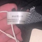 Fadivo NWT  New York Shawl Wrap Blanket Sweater Black Gray Red White Plaid Photo 5