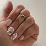 Midi ring about a size 4 Pink Photo 0