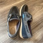 Sperry SPEERY Boat Shoes with Moccasin Stitching and Leather Laces Photo 2