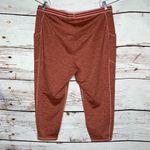 Torrid Active Sz 4 Pink & Red Elastic Waist Performance Crop Leggings w/ Pockets Photo 2