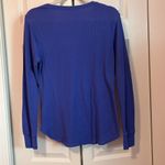 Old Navy  blue ribbed shirt Photo 3