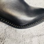 Deltan, women's Sz 9 black leather zip Photo 5