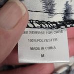 Buckle Bucke H.I.P Black & White Aztec Zip Detail Blouse Size Medium Photo 6