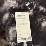 Athleta  Supernova Crew Rashguard Top Small Black Crewneck NWT NEW Tie Dye Print Photo 2