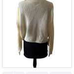 Love Bonito swether size xl Yellow Photo 1