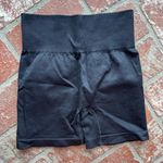 NWOT Women's Black Ribbed Workout Set Photo 4