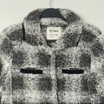 Dylan  Cozy Plaid Sherpa Button Up Jacket Black/White Sold on Evereve Size XS Photo 3