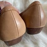 Liz Claiborne  Women's Tan Slip on Loafer Leather Shoes Size 8.5 Photo 3