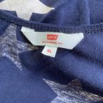 Levi's Levi’s women’s XL stars pocket tank top Photo 3