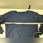 Women’s dressy top 💙 Size M Photo 8