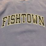 FishTown Women’s XL‎ Blue Purple Long Sleeve Sweatshirt Destination Sweater Photo 1