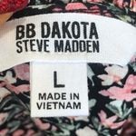 BB Dakota Steve Madden Black Floral Blouse Large Photo 4