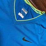 Nike Womens  Pro Athletic Working out shirt Photo 1