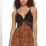 Nordstrom Black Bow Noire Lace Chemise in Sand Tiger Photo 0